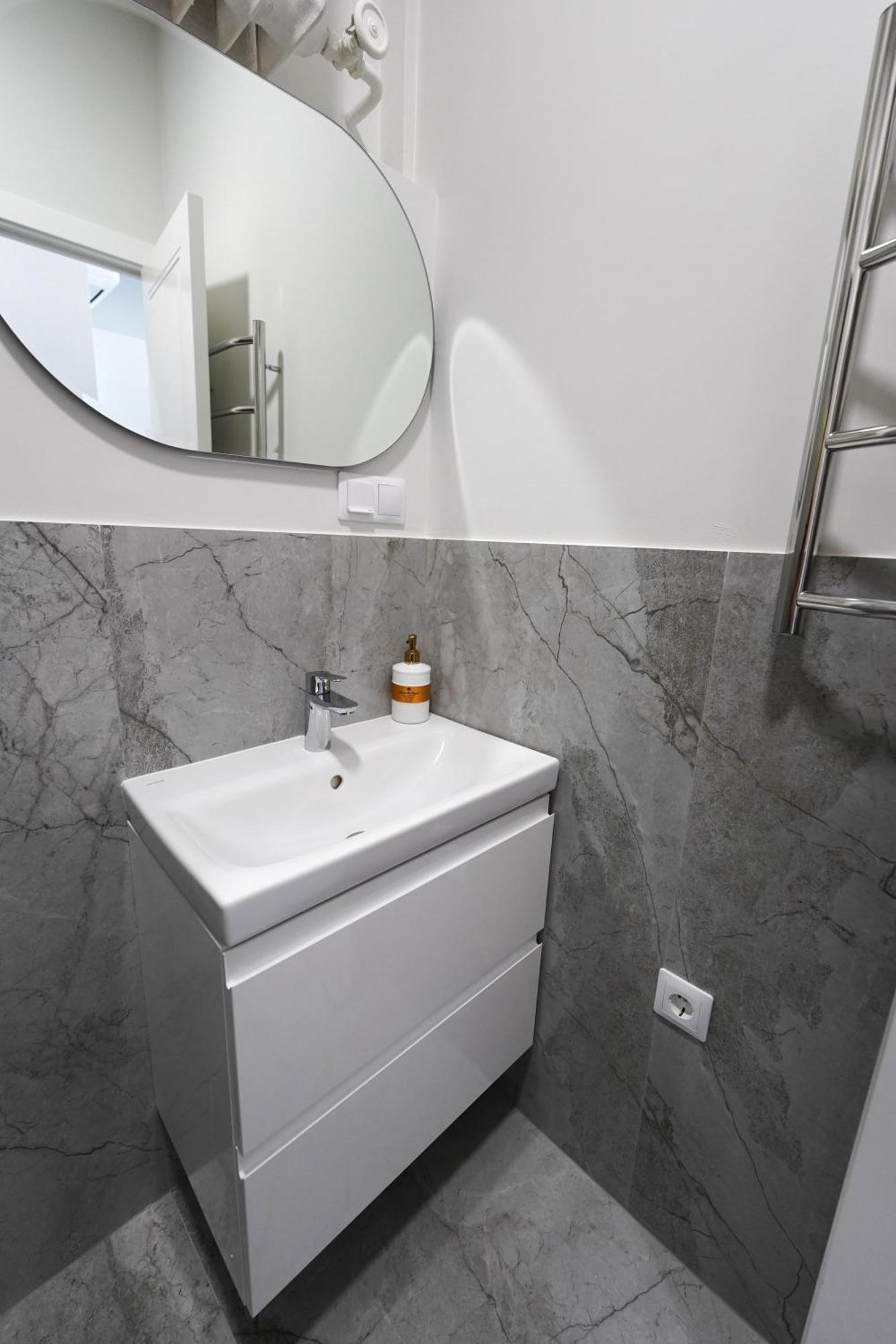 Amber Light Self-Check-In Apartments Kaunas Kültér fotó